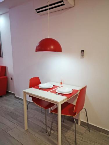 Conil Red-Black Apartment โกนิล เด ลาฟรอนเตรา ภายนอก รูปภาพ